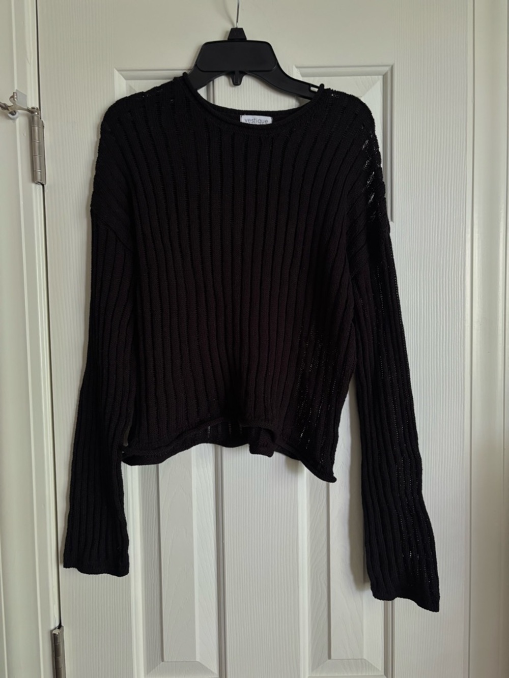 vestique Black Open-Knit Ribbed Sweater